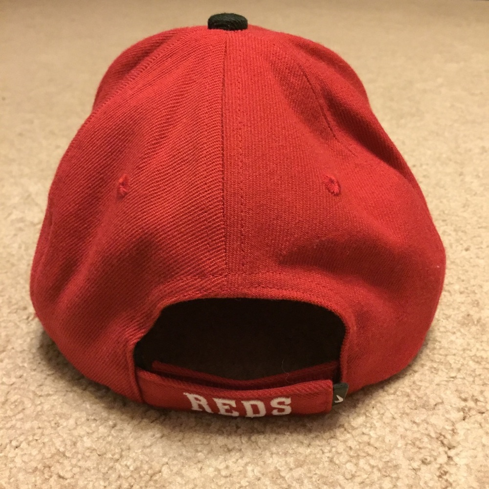 Nike Cincinnati Reds Ball Cap - Picture 3 of 4